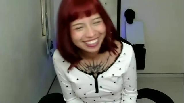 Image 12 of cherrywitchy Stream on Chaturbate on 24 days ago