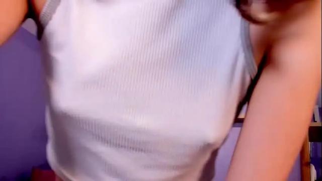 Image 3 of cherryy_doll Stream on Chaturbate on 2 months ago