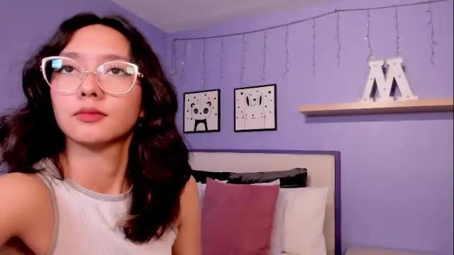 Image 8 of cherryy_doll Stream on Chaturbate on 2 months ago