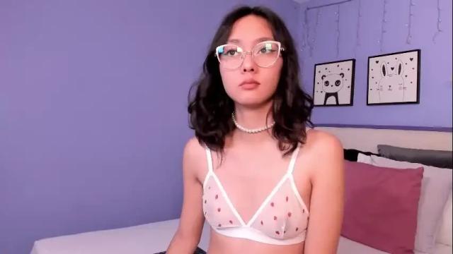 Image 2 of cherryy_doll Stream on Chaturbate on 2 months ago