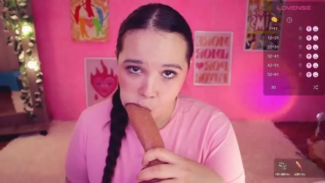 Image 4 of chery_lady22 Stream on Chaturbate on 1 month ago