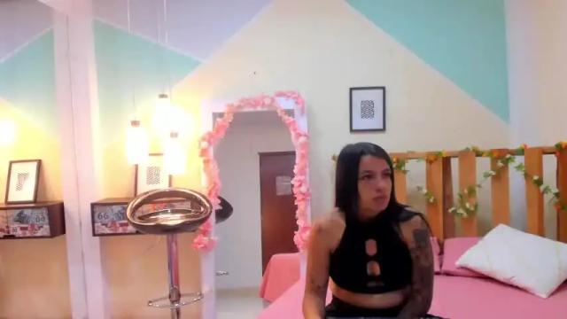 Image 12 of cheryladams_ Stream on Chaturbate on 15 months ago