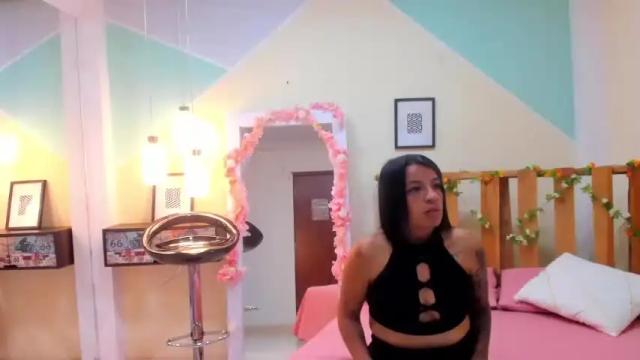 Image 6 of cheryladams_ Stream on Chaturbate on 15 months ago