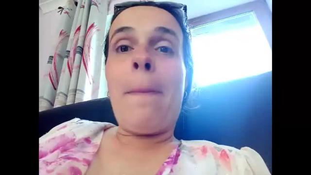 Image 3 of cherymoon89 Stream on Chaturbate on 8 months ago