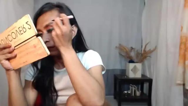 Image 11 of chesca_morena Stream on Chaturbate on 14 months ago