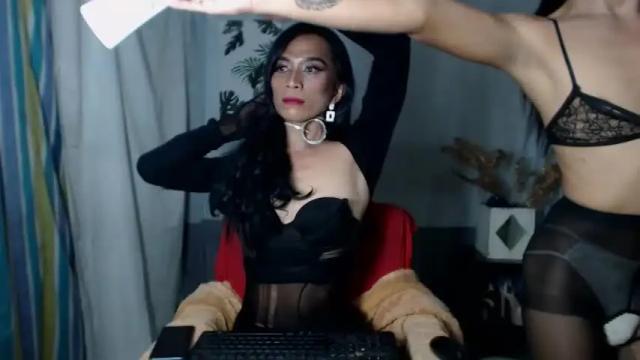 Image 10 of chesca_morena Stream on Chaturbate on 14 months ago