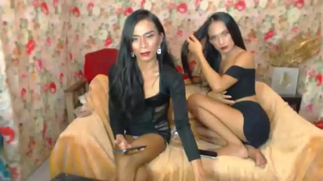 Image 4 of chesca_morena Stream on Chaturbate on 14 months ago