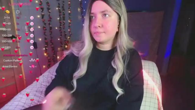 Thumbnail 1, cheshire_mi's Stream at Chaturbate, 19 months ago