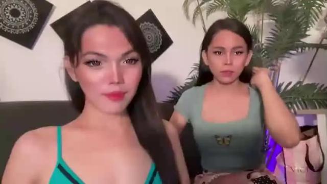 Image 4 of cheskahouston Stream on Chaturbate on 13 months ago