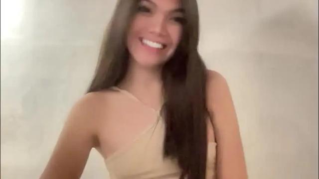 Image 8 of cheskahouston Stream on Chaturbate on 1 month ago