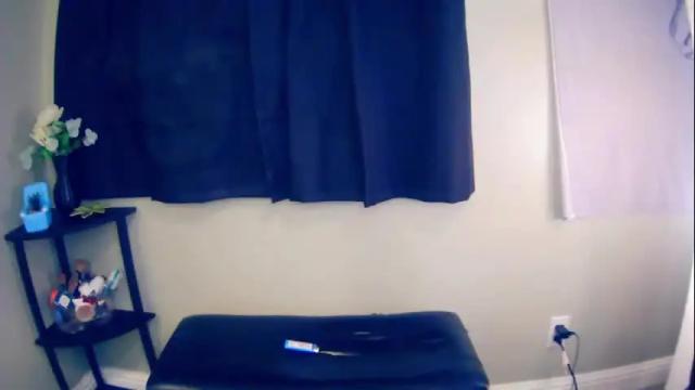 Image 11 of chexxmixxx Stream on Chaturbate on 17 months ago