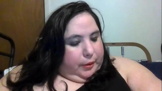 Image 10 of cheyaalina Stream on Chaturbate on 13 days ago