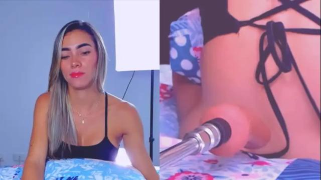 Image 4 of chiara_carter Stream on Chaturbate on 3 months ago