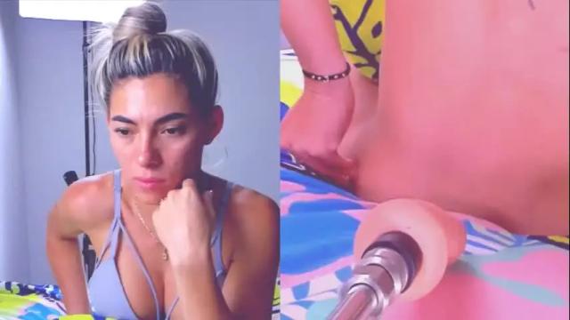 Image 3 of chiara_carter Stream on Chaturbate on 29 days ago