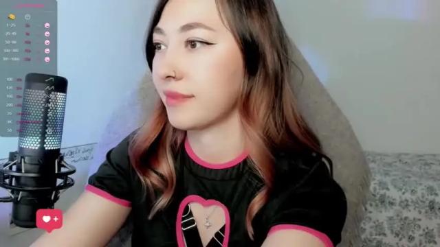 Image 3 of chibiusa_tyan Stream on Chaturbate on 21 months ago