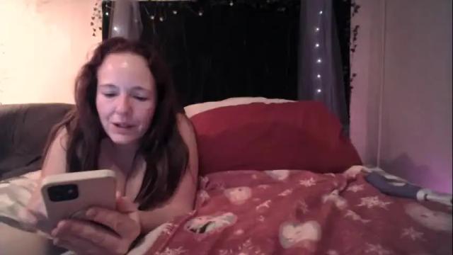 Image 2 of chickens44644 Stream on Chaturbate on 18 months ago