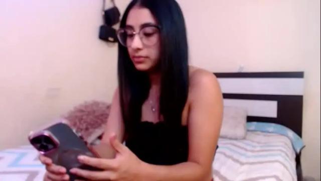 Image 11 of chikandela Stream on Chaturbate on 1 month ago
