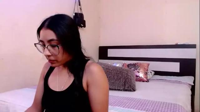 Image 3 of chikandela Stream on Chaturbate on 3 months ago