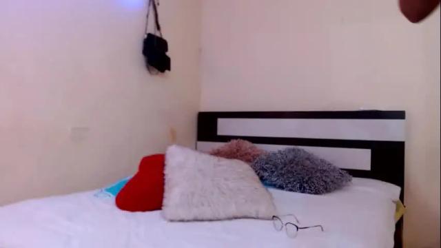 Image 12 of chikandela Stream on Chaturbate on 1 month ago