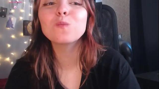 Image 12 of chill_saya Stream on Chaturbate on 2 months ago