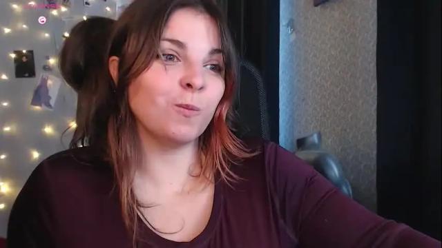 Image 2 of chill_saya Stream on Chaturbate on 2 months ago