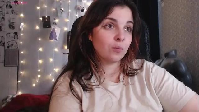 Image 11 of chill_saya Stream on Chaturbate on 1 month ago