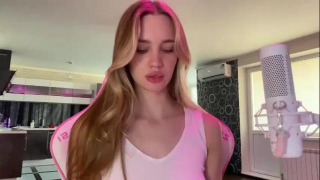 Image 7 of chillgoddess Stream on Chaturbate on 1 month ago