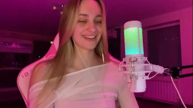 Image 12 of chillgoddess Stream on Chaturbate on 1 month ago