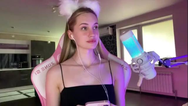 Image 7 of chillgoddess Stream on Chaturbate on 1 month ago