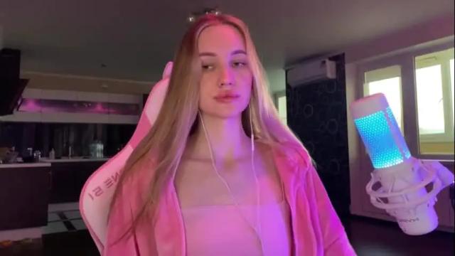 Image 6 of chillgoddess Stream on Chaturbate on 21 days ago