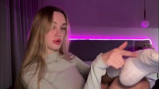 Image 12 of chillgoddess Stream on Chaturbate on 1 month ago