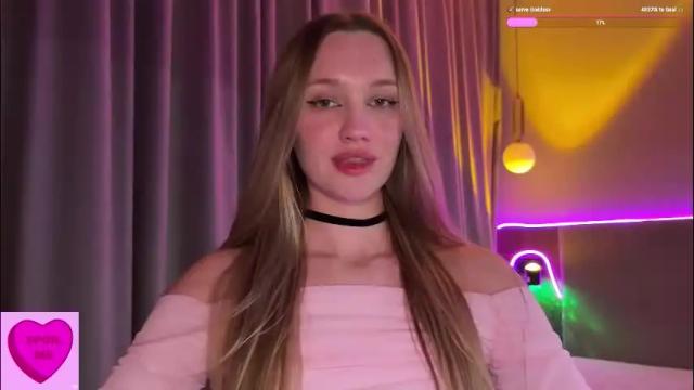 Image 11 of chillgoddess Stream on Chaturbate on 9 days ago