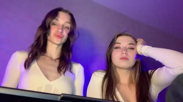 Image 10 of chillroom_ Stream on Chaturbate on 18 months ago