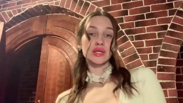 Image 7 of chillroom_ Stream on Chaturbate on 17 months ago