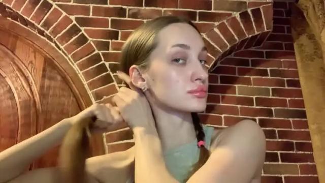 Thumbnail 3, chillroom_'s Stream at Chaturbate, 17 months ago