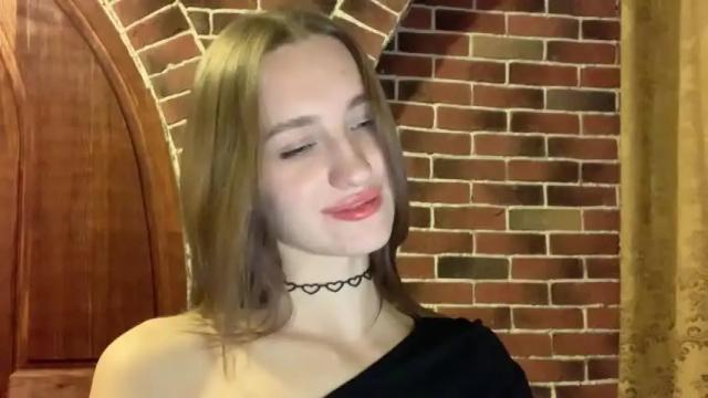 Image 10 of chillroom_ Stream on Chaturbate on 16 months ago