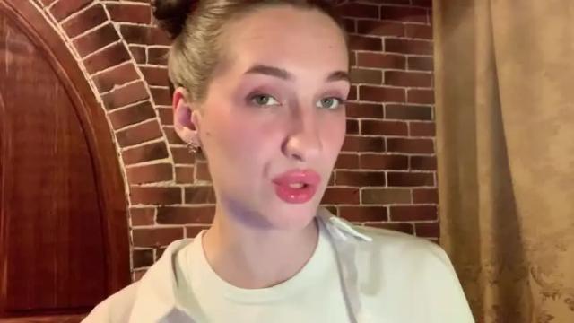 Image 10 of chillroom_ Stream on Chaturbate on 16 months ago