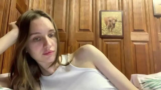 Image 2 of chillroom_ Stream on Chaturbate on 15 months ago