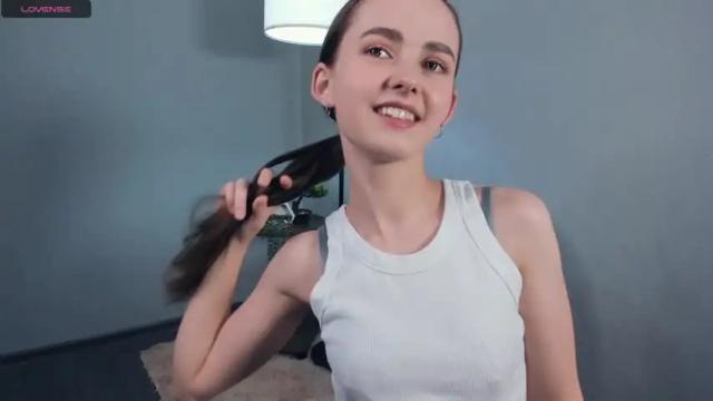Image 8 of chillsea Stream on Chaturbate on 15 months ago