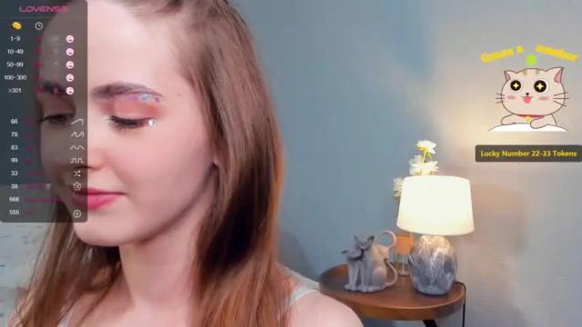 Image 4 of chillsea Stream on Chaturbate on 14 months ago