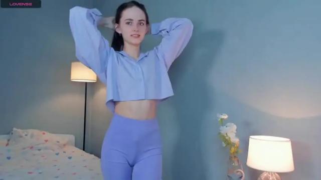 Image 4 of chillsea Stream on Chaturbate on 14 months ago