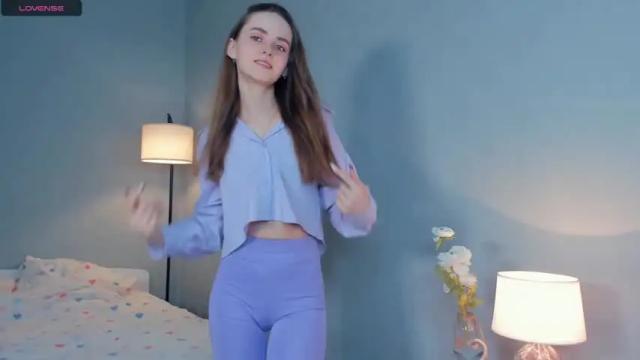 Image 6 of chillsea Stream on Chaturbate on 14 months ago