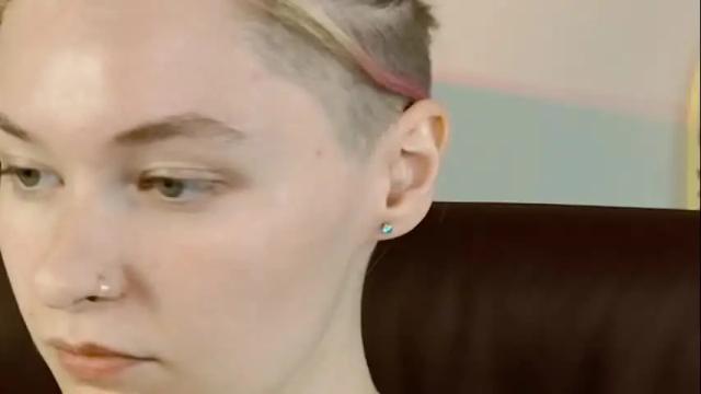 Image 12 of chillsnail Stream on Chaturbate on 1 month ago