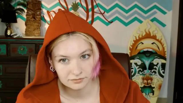 Image 11 of chillsnail Stream on Chaturbate on 1 month ago