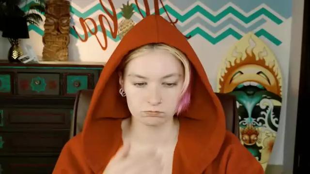 Image 6 of chillsnail Stream on Chaturbate on 1 month ago