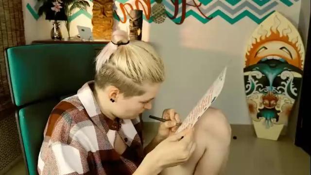 Image 8 of chillsnail Stream on Chaturbate on 15 days ago