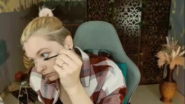 Image 4 of chillsnail Stream on Chaturbate on 11 days ago