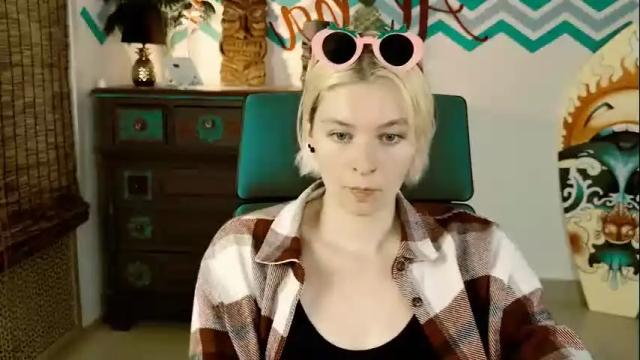 Image 7 of chillsnail Stream on Chaturbate on 10 days ago