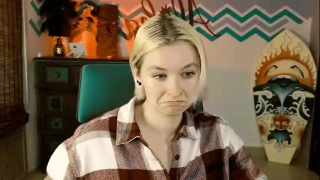 Image 2 of chillsnail Stream on Chaturbate on 7 days ago