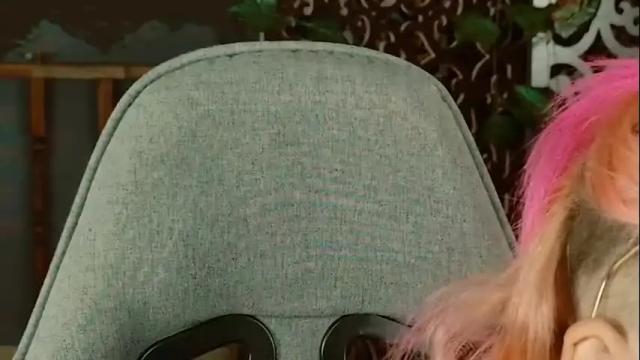 Image 4 of chillsnail Stream on Chaturbate on 5 days ago